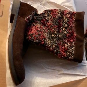 Sweater Boots suede size 8